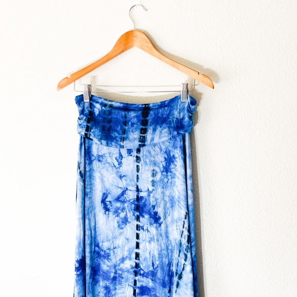 Blue Island Maxi Skirt 🌴 - Picture 3 of 4